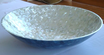 white mop and blue coral bowl
