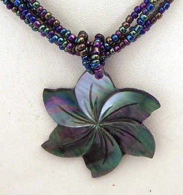 black mop necklace with bead