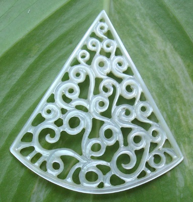 mother of earl white pure carving