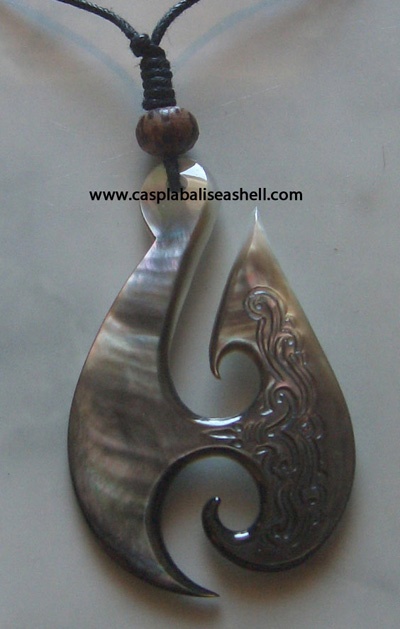 necklace carving style