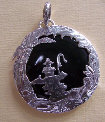 Mop Art Carving Silver Tanah Lot