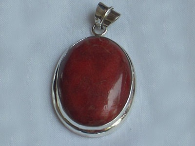 Around Red Coral Pendant Silver